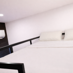 deluxe loft double, window, private bathroom (1)