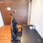 deluxe loft double, window, private bathroom (13)