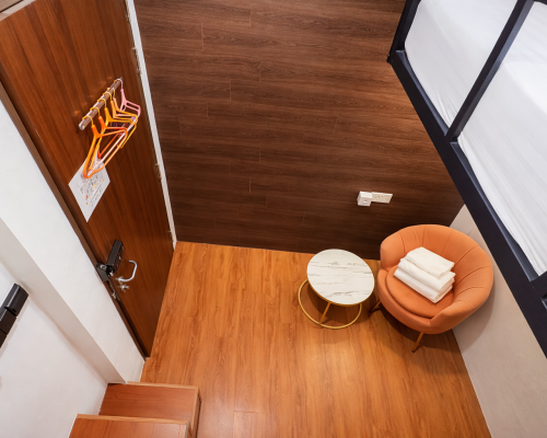 superior loft double, no window, shared bathroom (3)