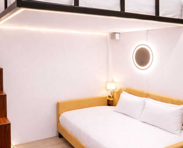 triple room, no window, shared bathroom (3)